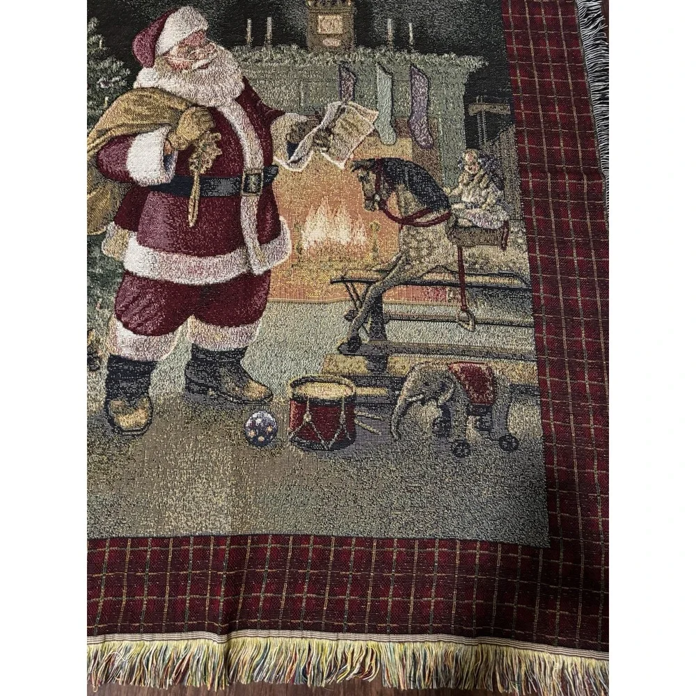 Mohawk Home Tapestry Throw Blanket Christmas Santa Claus 100% Acrylic Made In US